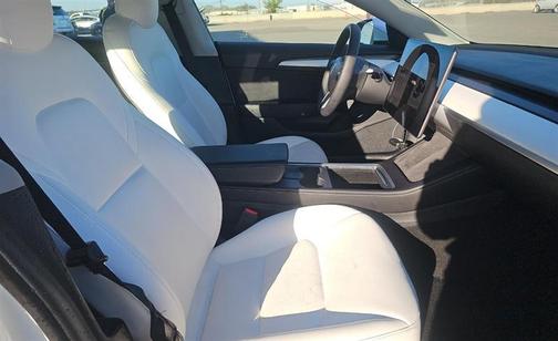 2022 Tesla Model 3 Standard Range