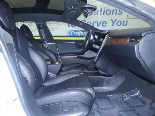 2018 Tesla Model S 75D