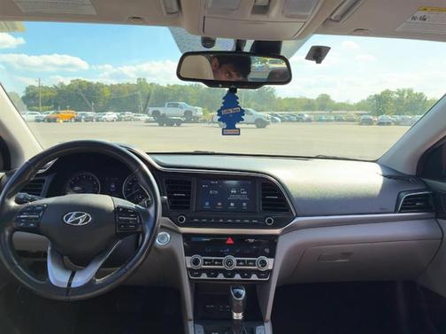 2020 Hyundai ELANTRA Value Edition