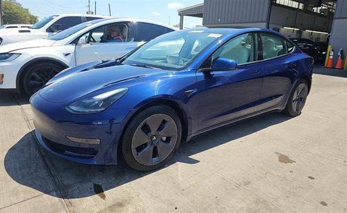 2022 Tesla Model 3 Long Range
