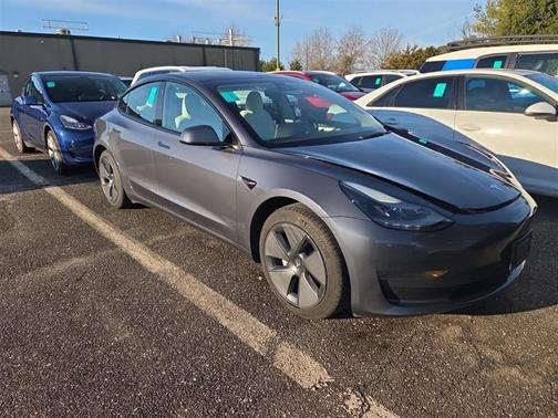 2023 Tesla Model 3 Standard Range Plus