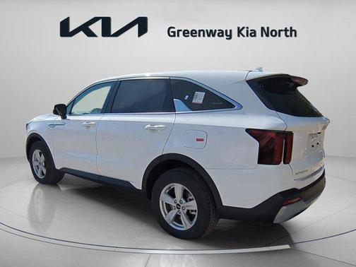 2025 Kia Sorento LX