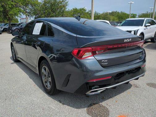 2022 Kia K5 LXS