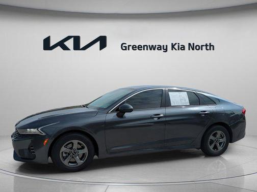 2022 Kia K5 LXS
