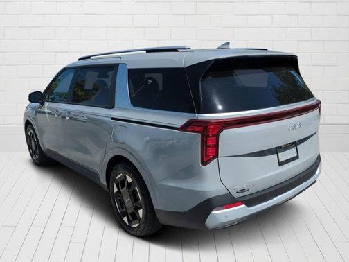 2025 Kia Carnival EX