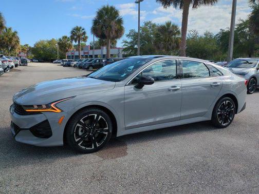 2023 Kia K5 GT-Line
