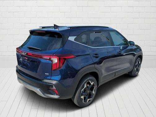 2025 Kia Seltos EX