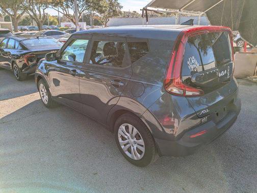 2022 Kia Soul LX