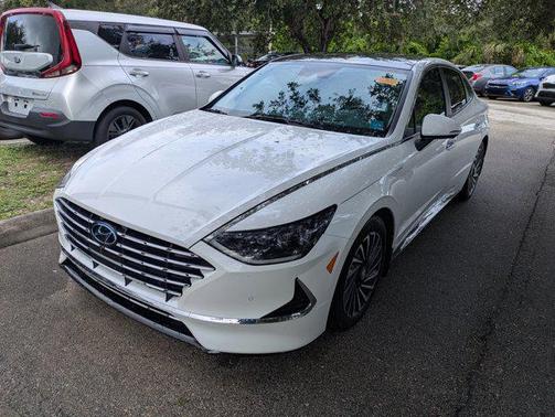 2020 Hyundai SONATA Hybrid Limited
