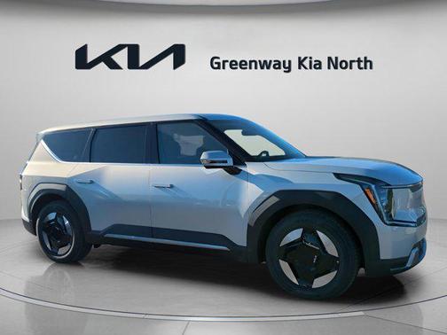 2026 Kia EV9 Light Short Range
