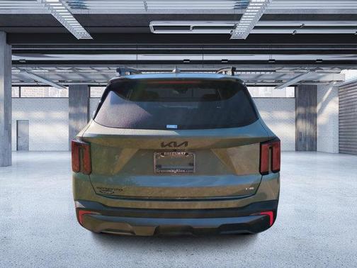 2025 Kia Sorento SX