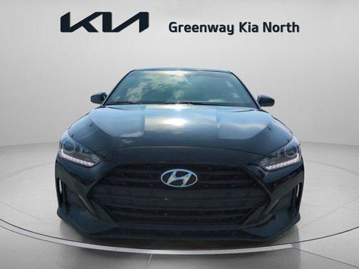 2020 Hyundai Veloster 2