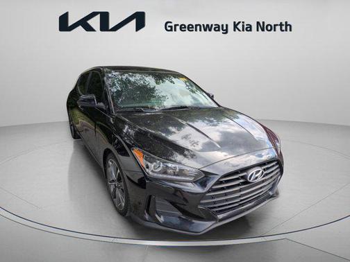 2020 Hyundai Veloster 2