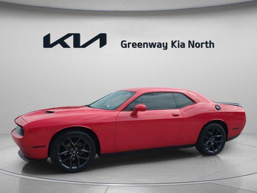 2021 Dodge Challenger SXT