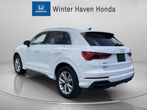 2024 Audi Q3 Premium 45 TFSI S line quattro Tiptronic
