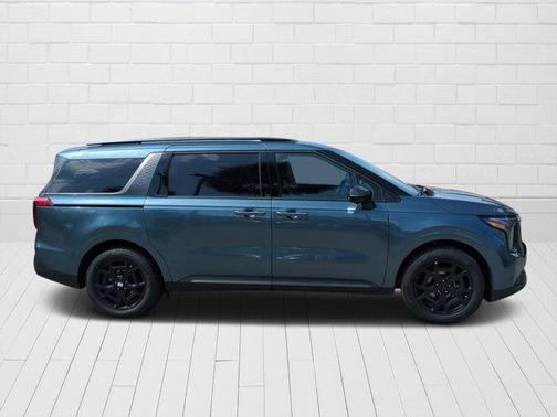 2025 Kia Carnival Hybrid SX