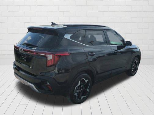 2025 Kia Seltos EX
