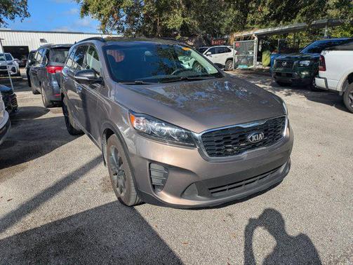 2019 Kia Sorento S