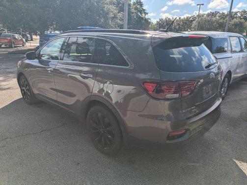 2019 Kia Sorento S