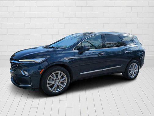 2023 Buick Enclave Essence AWD
