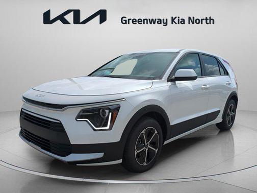 2025 Kia Niro LX