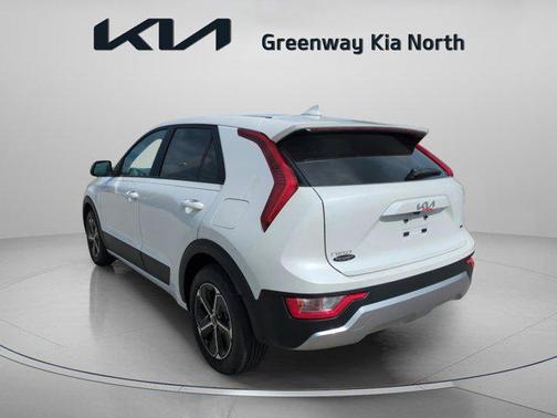 2025 Kia Niro LX