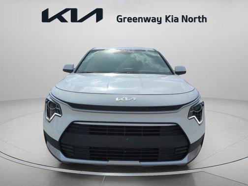 2025 Kia Niro LX