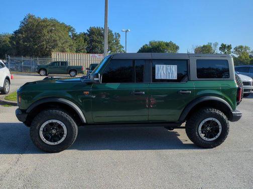2023 Ford Bronco Badlands