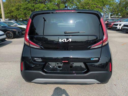 2025 Kia Soul EX