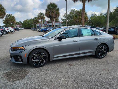 2025 Kia K5 GT-Line