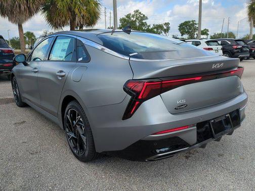2025 Kia K5 GT-Line