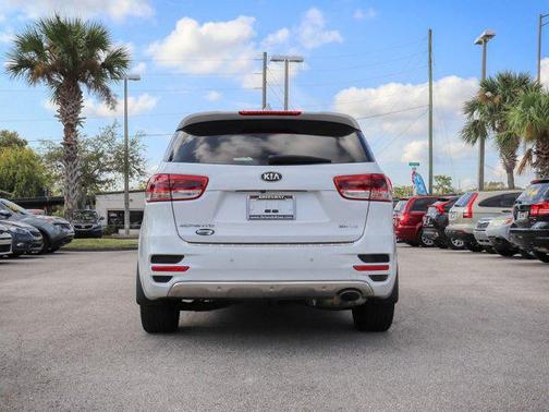 2017 Kia Sorento SX