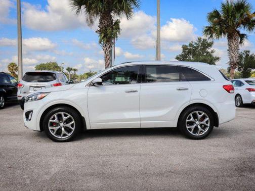 2017 Kia Sorento SX