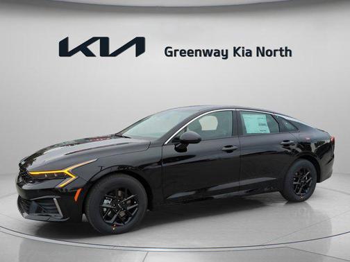 2025 Kia K5 LXS