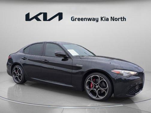 2023 Alfa Romeo Giulia Veloce RWD