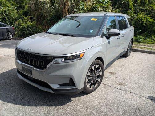 2024 Kia Carnival EX