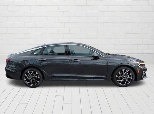 2025 Kia K5 EX