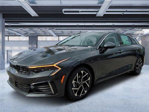 2025 Kia K5 EX