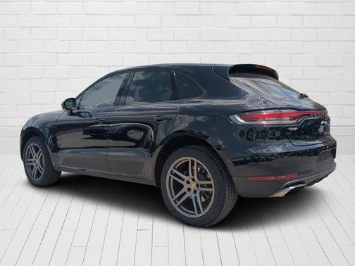 2021 Porsche Macan Base