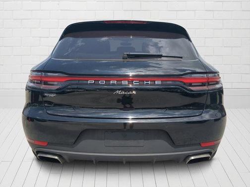2021 Porsche Macan Base