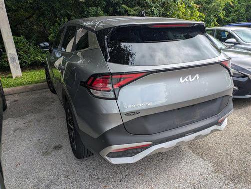 2024 Kia Sportage EX