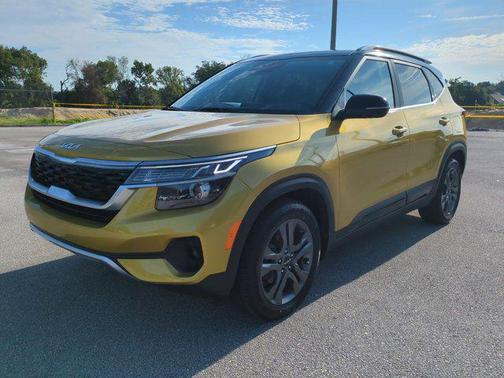 2023 Kia Seltos S