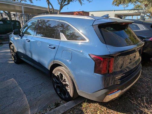 2024 Kia Sorento EX