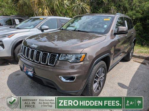 Walnut Brown Metallic Clearcoat 2018 Jeep Grand Cherokee Laredo E