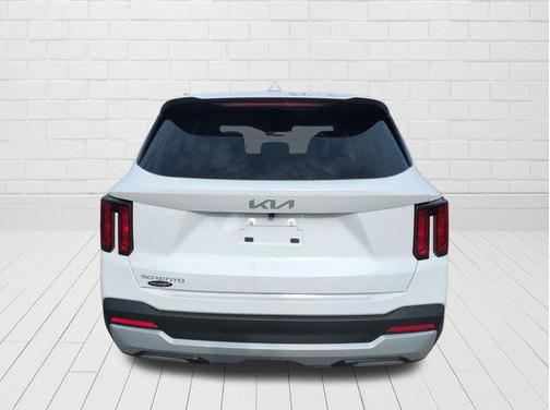 2025 Kia Sorento LX