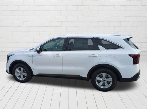 2025 Kia Sorento LX