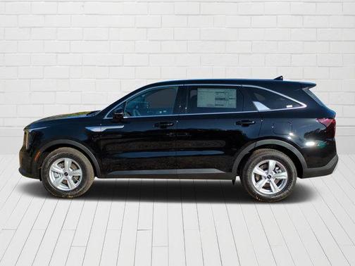 2025 Kia Sorento LX