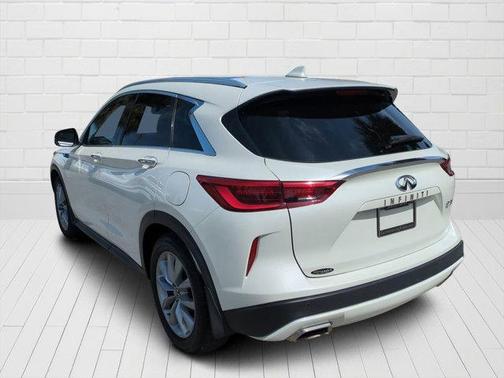 2021 INFINITI QX50 LUXE