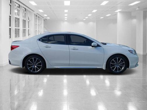 Photo 2 of 39 of 2018 Acura TLX V6 w/Technology Package