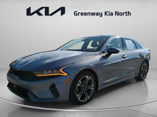 2022 Kia K5 EX